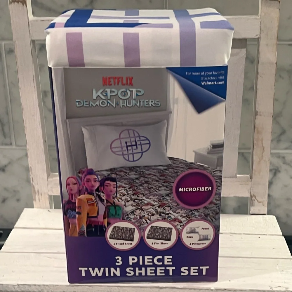 NETFLIX KPOP Demon Hunters HUNTR/X ZOEY, RUMI, MIRA 3pc Bedding Sheet Set Twin